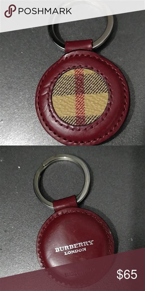 porte clef burberry|Burberry Keychains for Women .